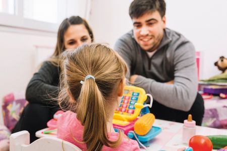 Lieux de rencontre et d'échanges entre enfants et adultes